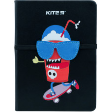 Блокнот В6+/ 96 "Kite" /K22-464-4/  тв. обкл., Black skate (1/18/36)